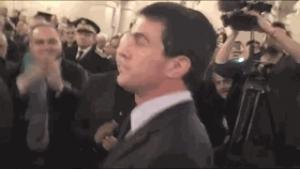 Gif avec les tags : Valls,main,salut,synagogue