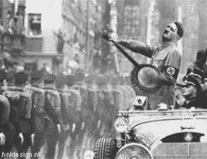 Gif avec les tags : Hitler,nazi
