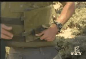 Gif avec les tags : Arno Klarsfeld,Israël,armée,militaire