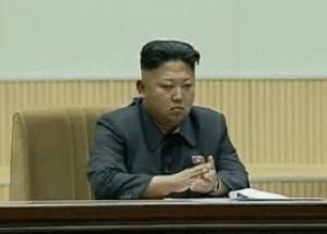 Gif avec les tags : Kim Jong-un,applaudir,bravo,clap