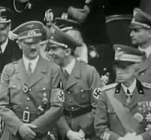 Gif avec les tags : Hitler,nazi,ww2