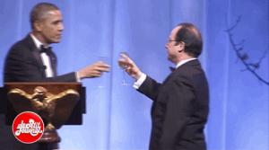 Gif avec les tags : Hollande,Obama,bide,flamby,santé,verre